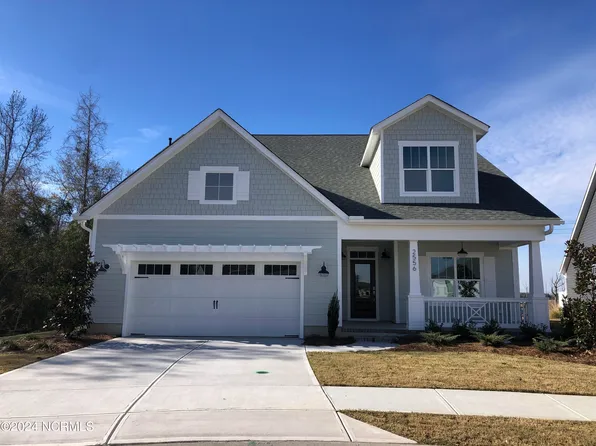 2556 Lakeside Circle, Wilmington, NC 28401