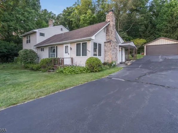 603 Fox Farm Road, Bethlehem Twp., NJ 08802