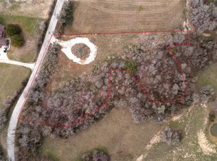 199 Sandhill Rd, Dale, TX 78616