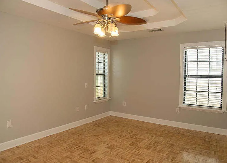 1066 Windmill Dr — Photo 15