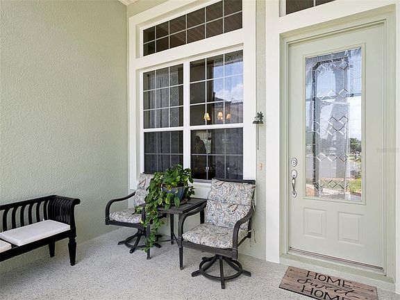 3rd image of 5524 Squires Dr