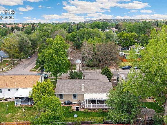 5th image of 2643 E Caramillo St