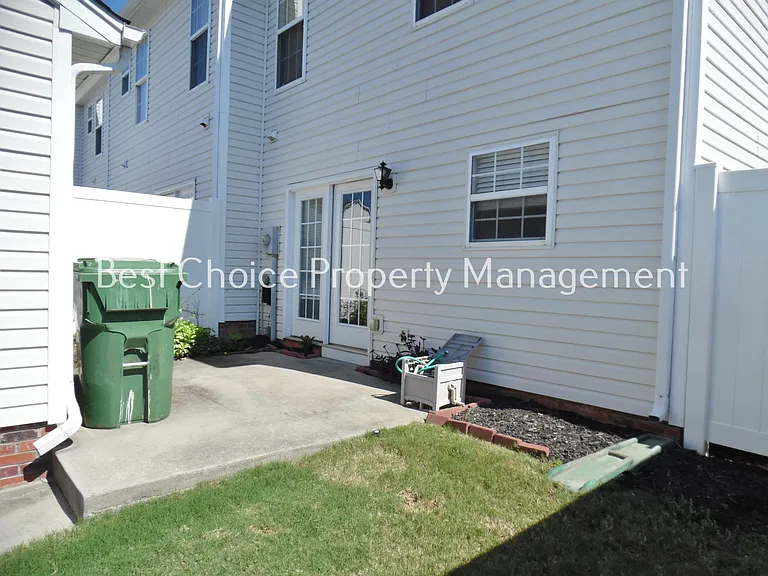 354 Moonstone Dr — Photo 21