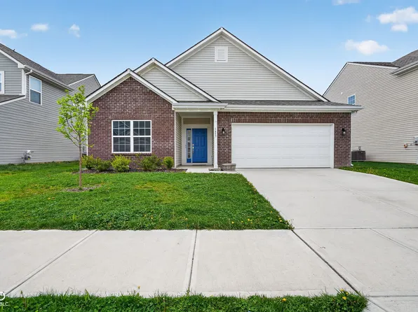 1453 Silver Pine Ln, Sheridan, IN 46069