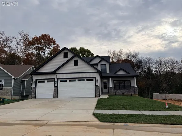 3627 Bullsway Dr, Imperial, MO 63052