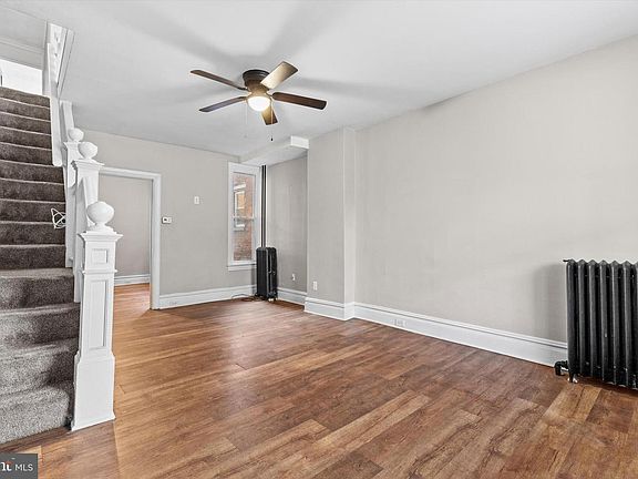 4th image of 2143 Logan St