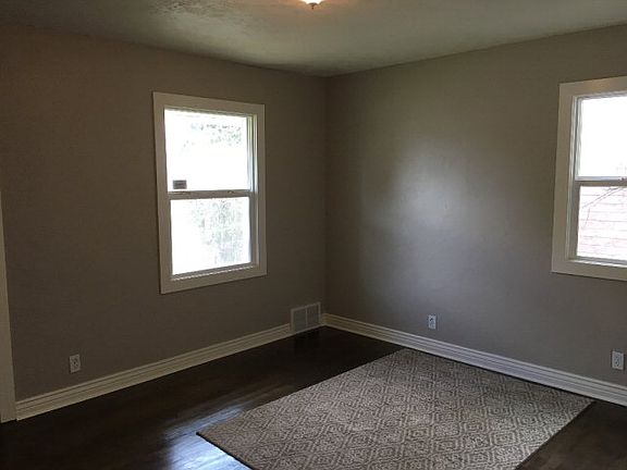 5th image of 1000 11th St