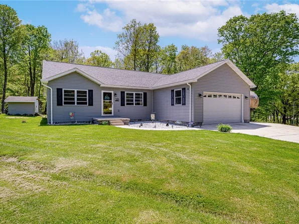 153 Old Forty Rd, Addison, PA 15411