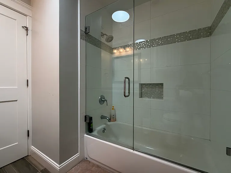 1079 Embarcadero Rd — Photo 8