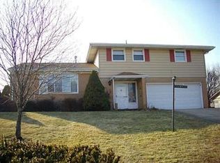 235 Piper Dr, Ford City, PA 16226