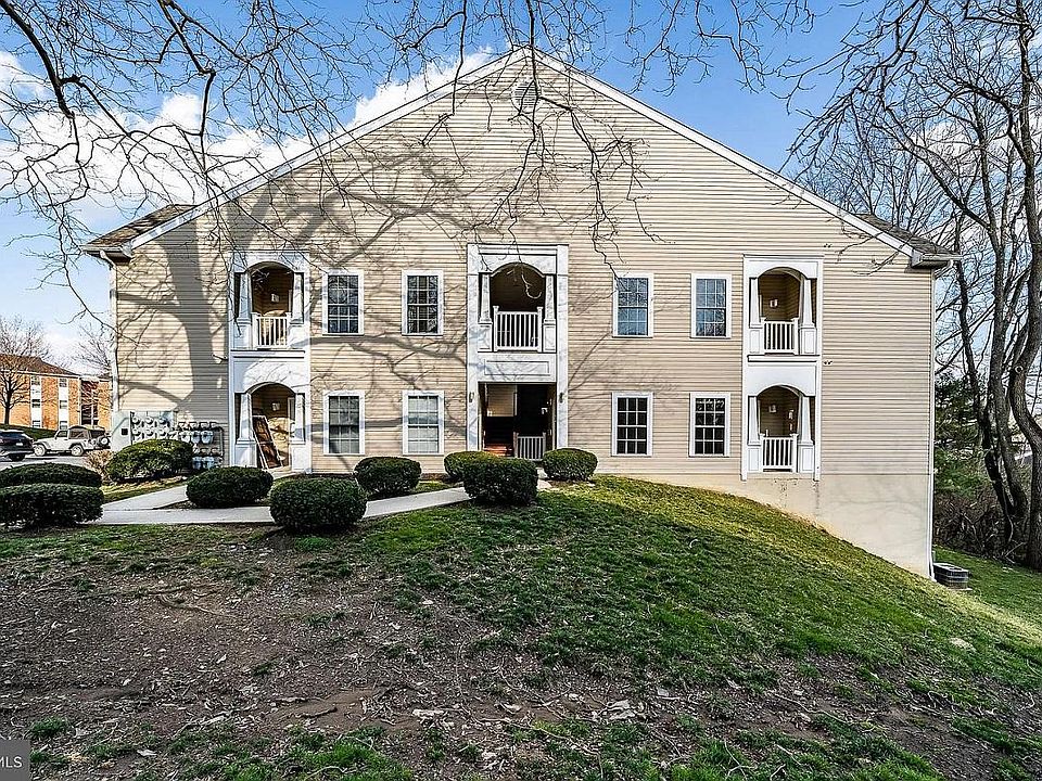 1st image of 1324 W Chester Pike Suite 108