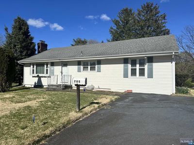 705 Prospect St, Glen Rock, NJ, 07452