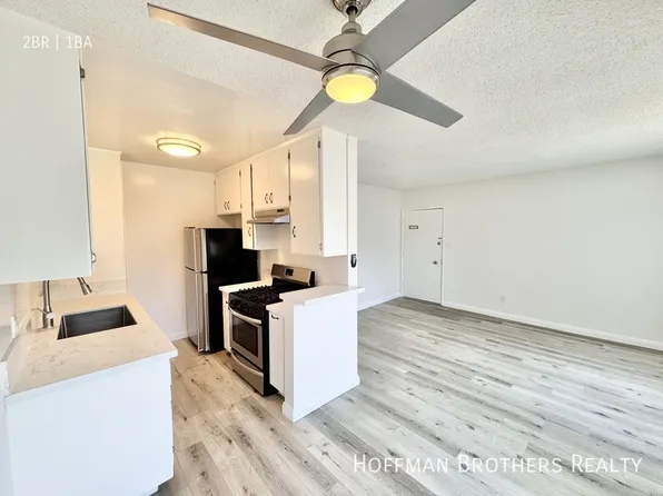 4334 Berryman Ave #8, Los Angeles, CA 90066