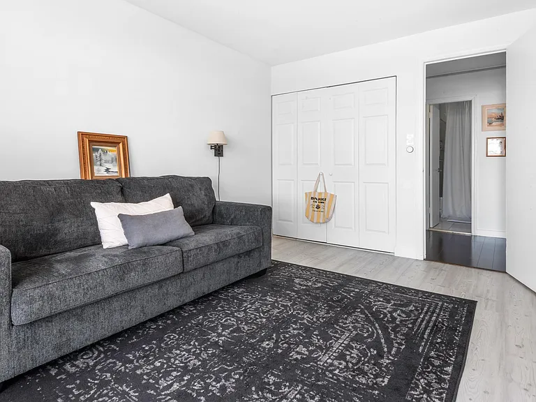6050 Boulevard East #19C — Photo 12