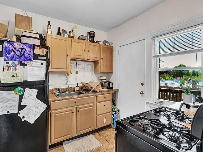28 Whitney St #304 — Photo 6