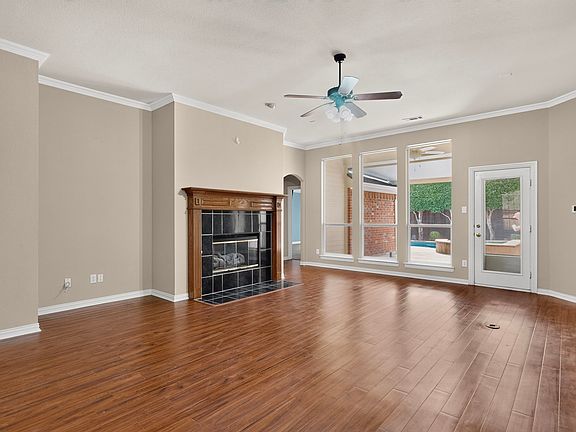 4th image of 6400 Day Spring Dr