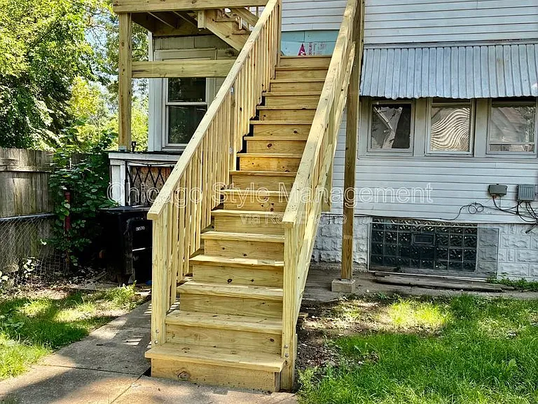 12138 S Parnell Ave — Photo 15