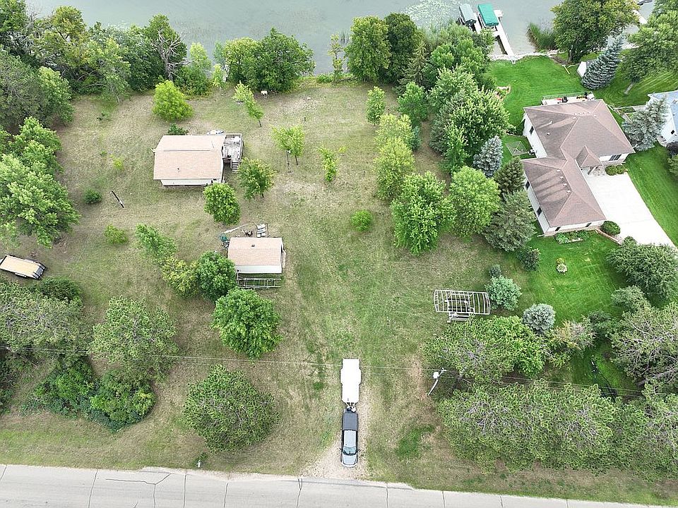2nd image of 43716 Mosquito Heights Rd