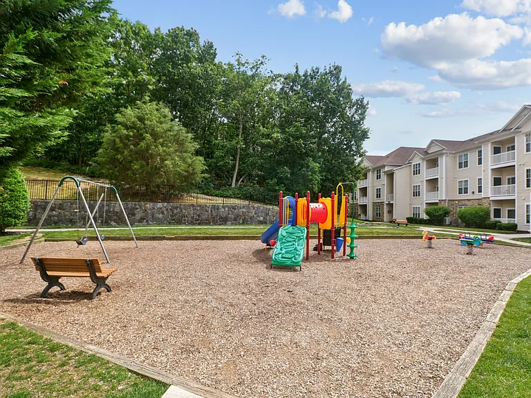 Chesapeake Ridge — Photo 33