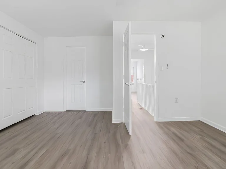 1028 Kenyon St NW — Photo 19