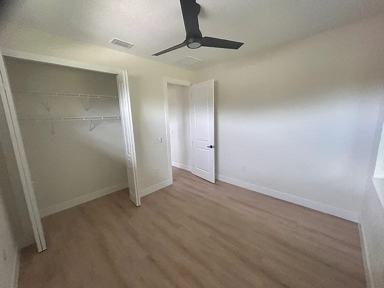 3968 Dominic St — Photo 20