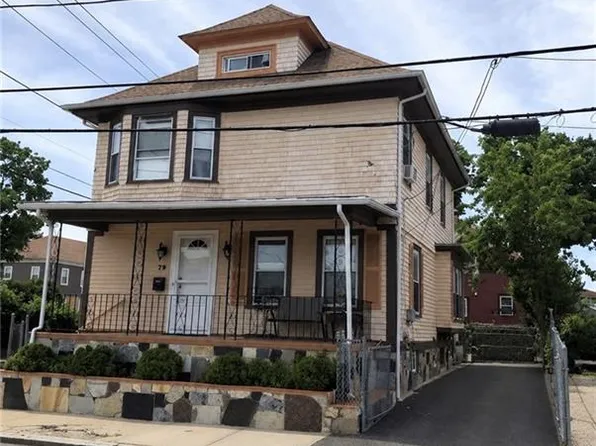 79 Barrows St, Providence, RI 02909