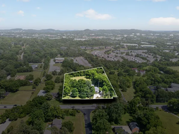518 Franklin Rd, Franklin, TN 37069