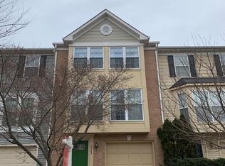 9243 Kristy Dr, Manassas Park, VA