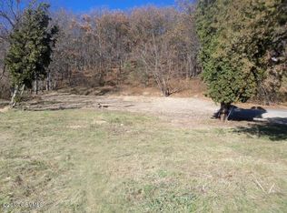 458 State School Rd, Selinsgrove, PA 17870