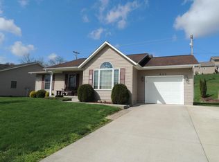 845 Elizabeth Ave, Logan, OH 43138