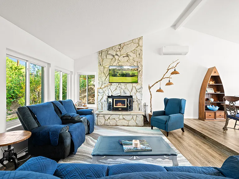 44705 Adobe Dr — Photo 2