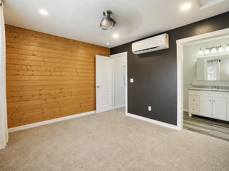 7810 Jacqueline Way — Photo 7