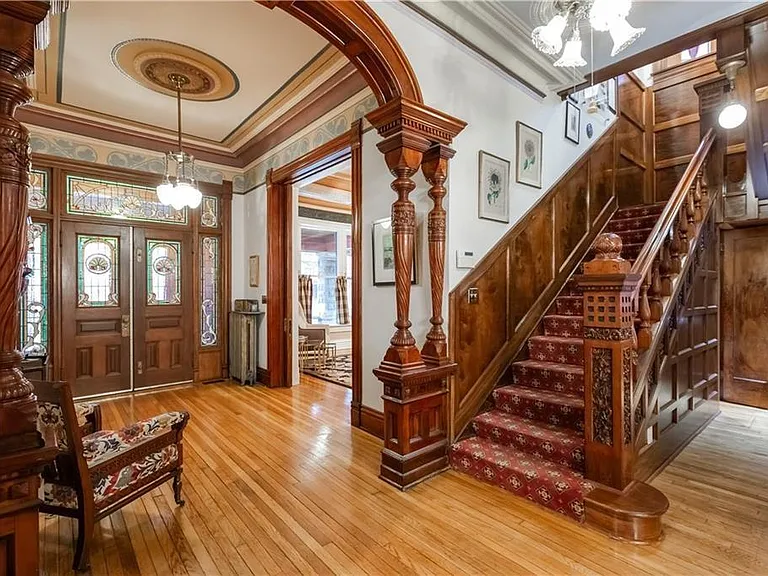 425 Gladstone Blvd — Photo 7