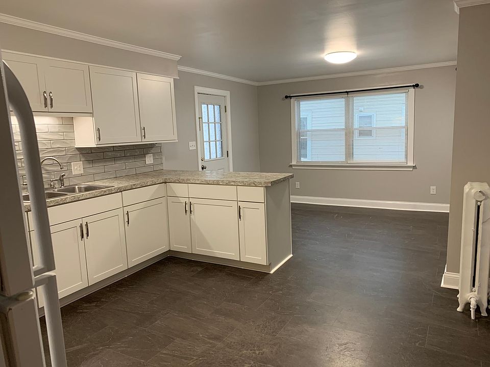 Kitchen 12x24