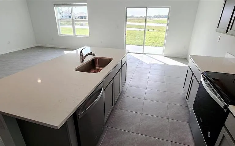 32813 Osprey Peak Way — Photo 8