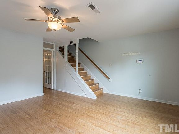 4th image of 2627 Hitchcock Dr