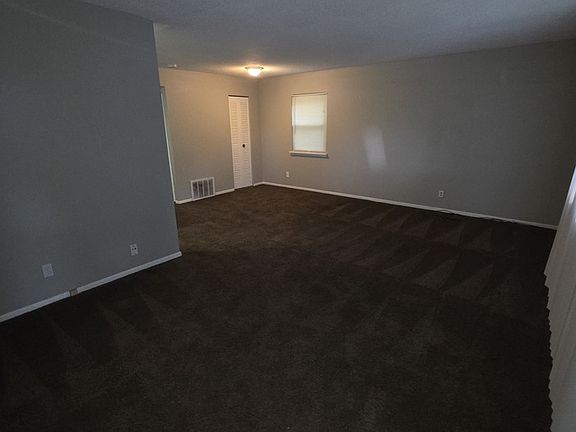 4th image of 23 N Riley St APT 217