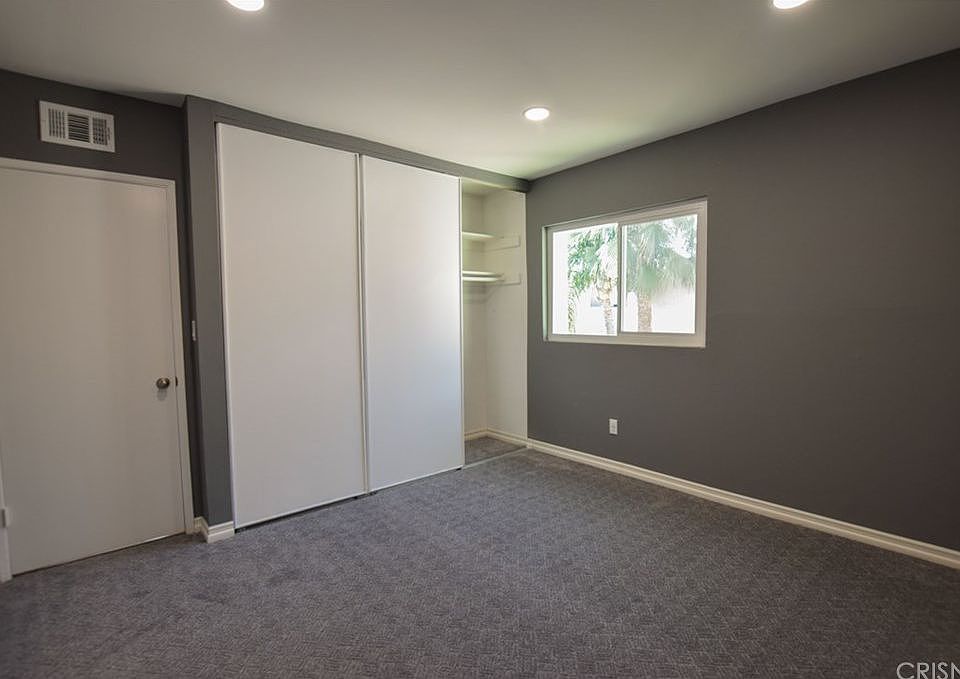 1st image of 5412 Lindley Ave Unit 317