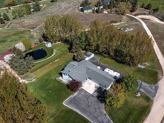 2nd image of 1628 Mozart Way