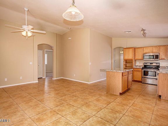 5th image of 6612 S 16th Dr