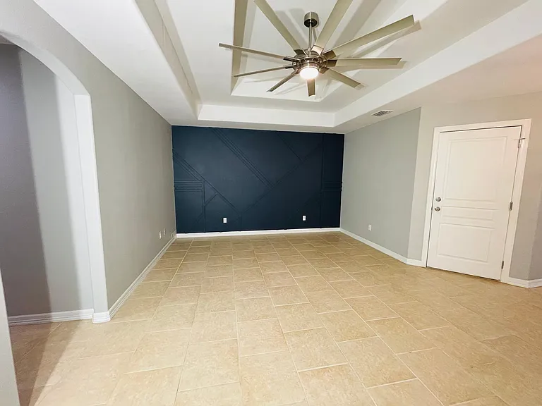 721 Jade St #A — Photo 10