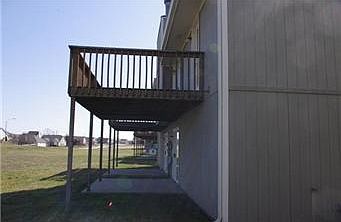 3rd image of 2524-2526 Bent Oak Ct