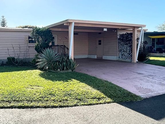 5th image of 173 Lakeview Dr