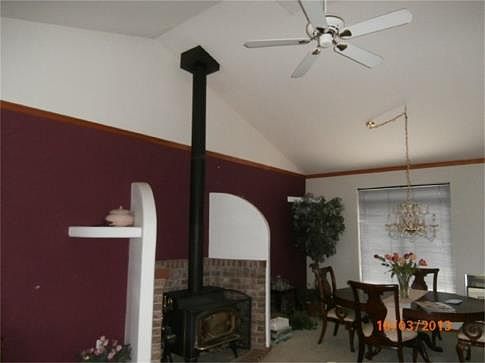 5th image of 1010 125th Street Ct E