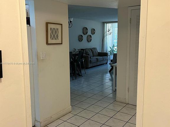 3rd image of 1301 NE 191st St #F108