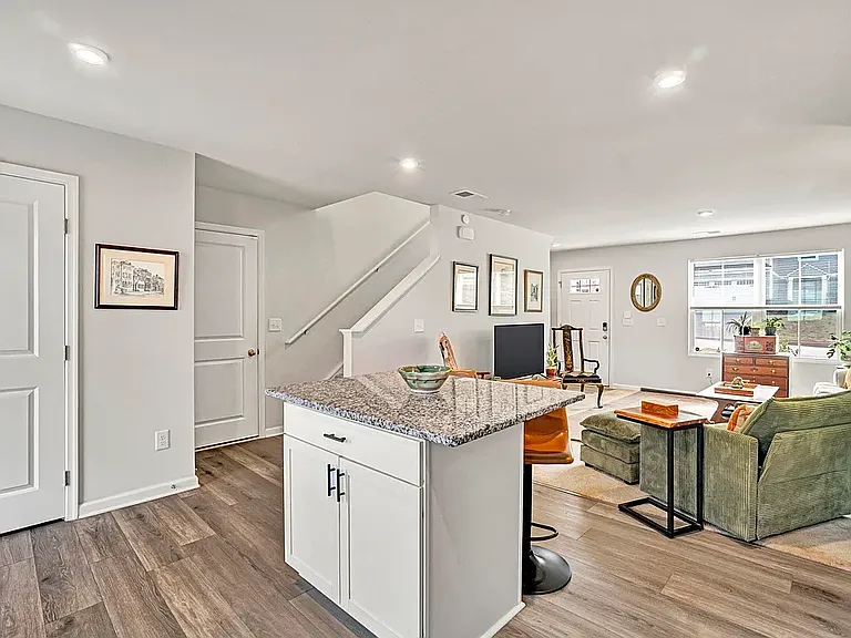 501 Mills Hill Way — Photo 13