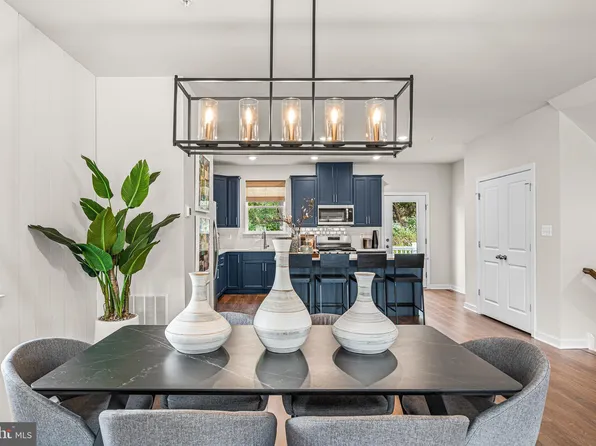 39 Continental Way, Bridgeport, PA 19405