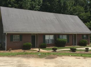 688 Center Pl, Auburn, AL 36830