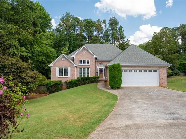 6254 Sharpsburg Ct NW, Acworth, GA 30101