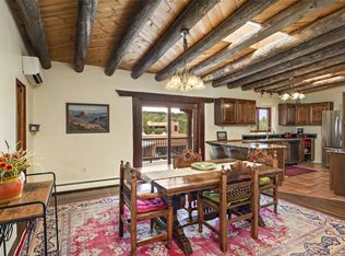 424 Apodaca Hl, Santa Fe, NM 87501